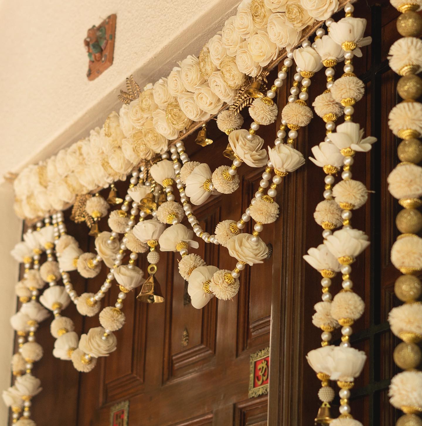 A Welcome in Full Bloom: Inspiring Toran Decoration Ideas for Your Home