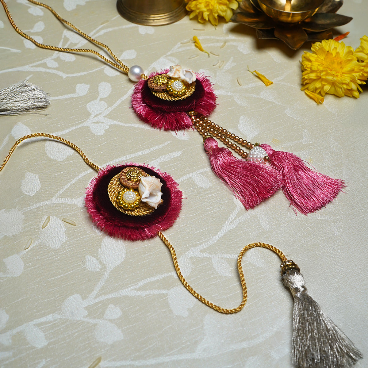Gulbahaar Crimson Rakhi - COUPLE