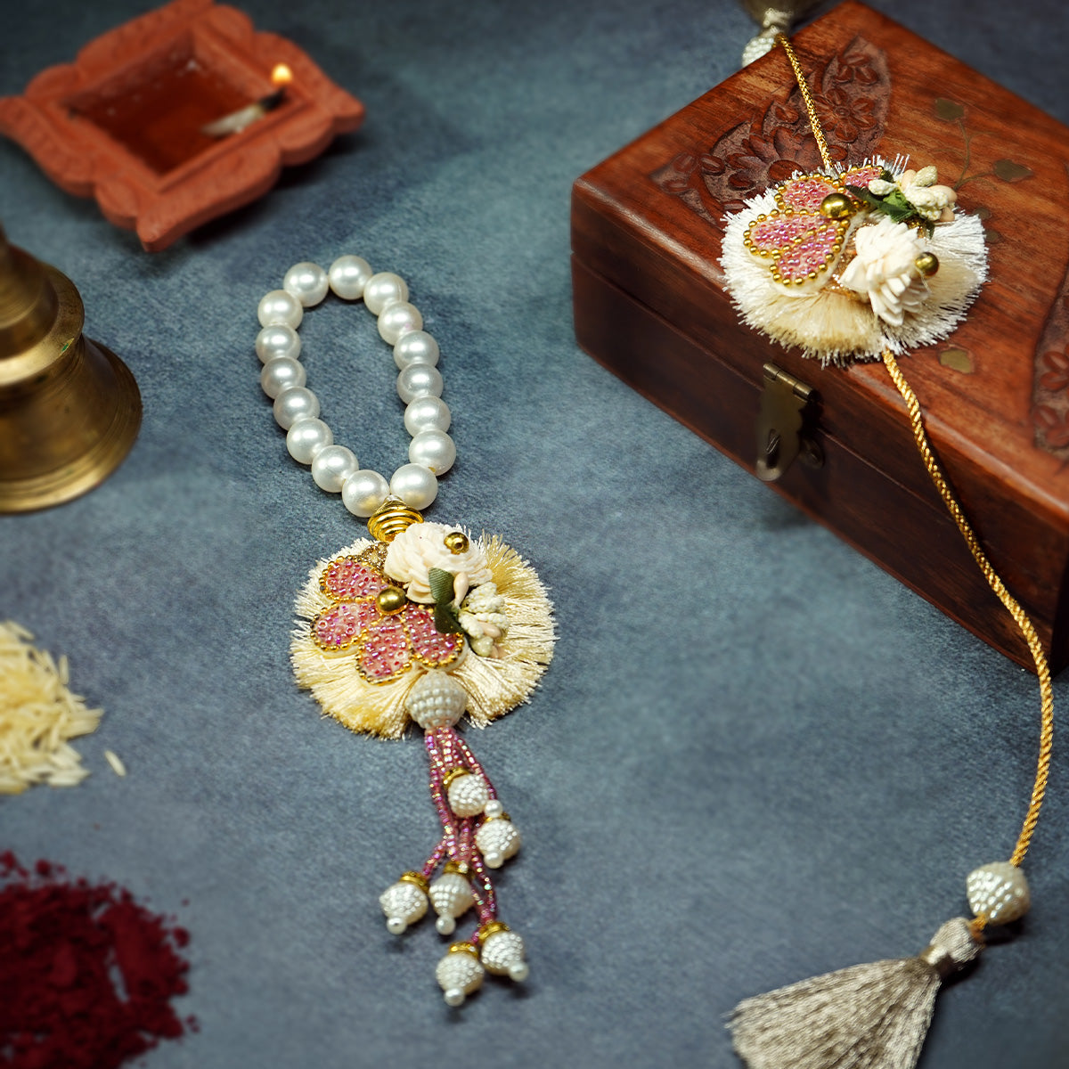 Gulbahaar Pearl Rakhi - COUPLE