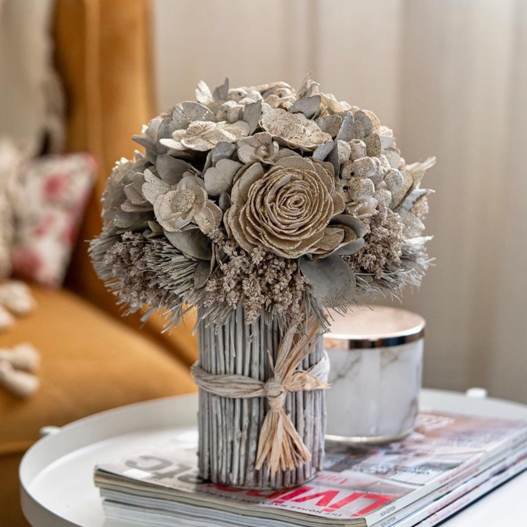 Jewel-toned bouquet | Flowers in bouquet | White flower bookey