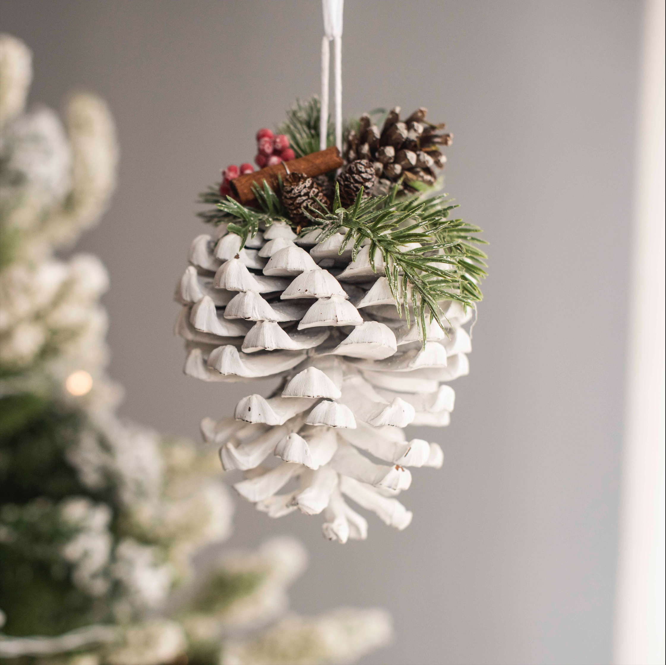 White Pine Cone Ornament | Xmas Tree Ornaments for Christmas Decoration