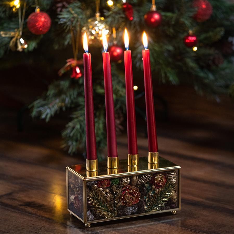 Christmas Tapers - Pack of 6