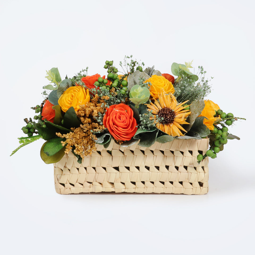 Dayspring Table Decor